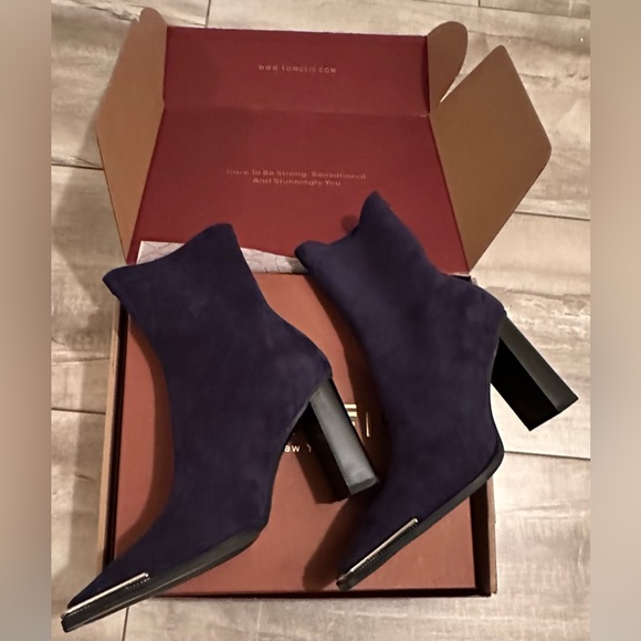 Beautifully made Ankle Boot, 4” heel, faux suede, metallic accents at the toe. - Picture 11 of 13